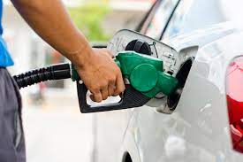 How to Practice Safety at the Gas Pump